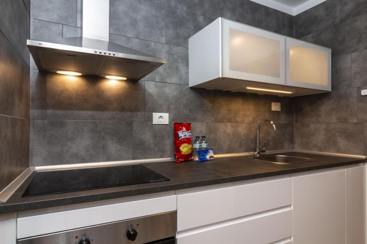 Homeforguest New Modern Apartment With Pool Arona  Extérieur photo