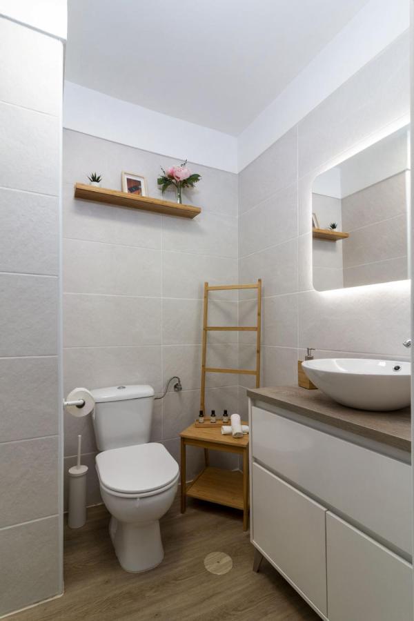 Homeforguest New Modern Apartment With Pool Arona  Extérieur photo