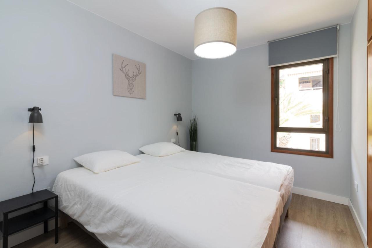 Homeforguest New Modern Apartment With Pool Arona  Extérieur photo